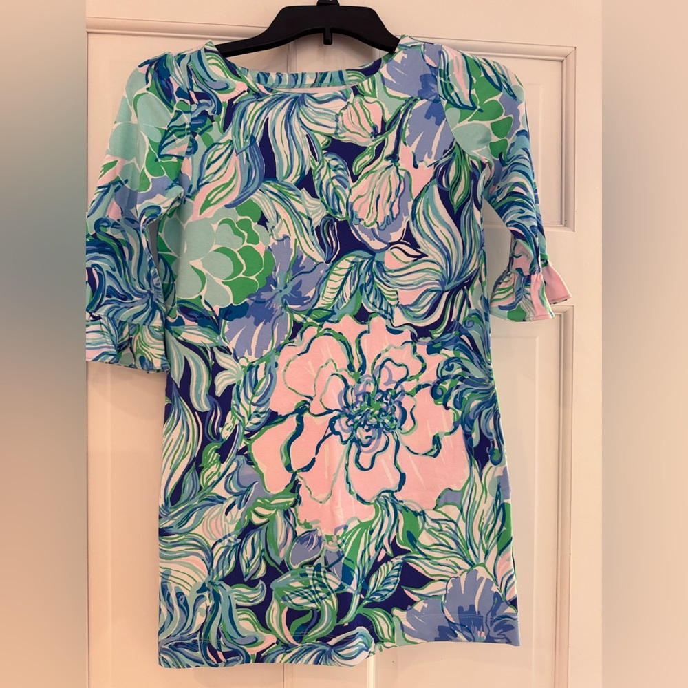 Lilly Pulitzer Dress with 3/4 flutter Sleeves